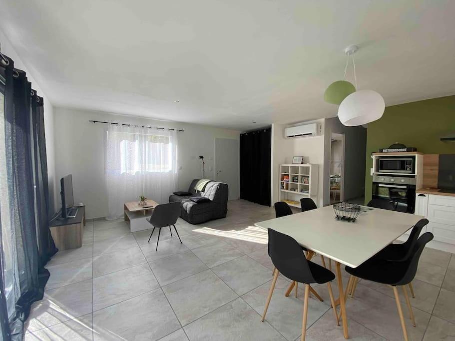Au Moryllon Villa Lompnas ภายนอก รูปภาพ